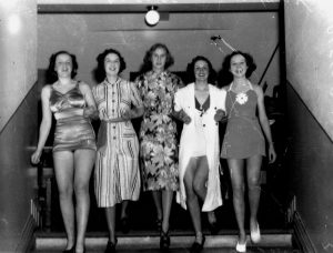 statelibqld_1_127575_stepping_out_for_a_spring_fashion_parade_1938